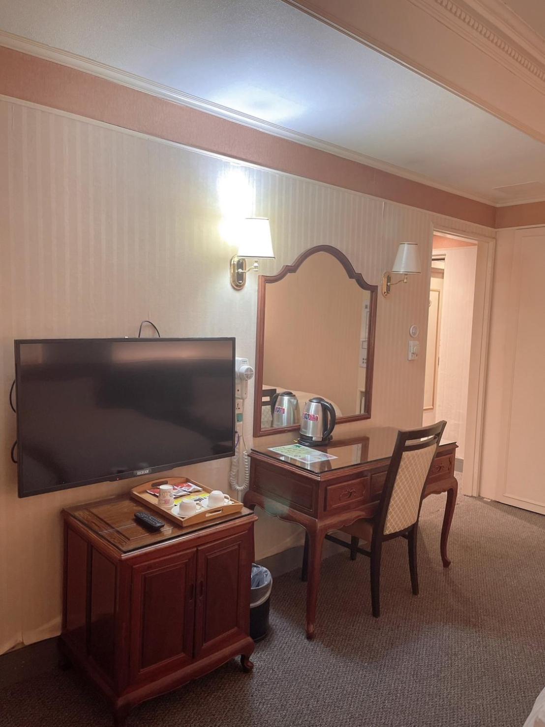 Duke Business Hotel Đào Viên Ngoại thất bức ảnh